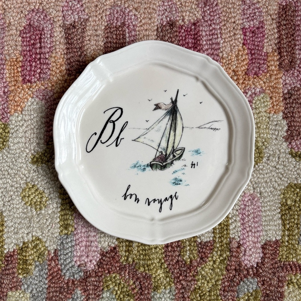 ⛵️Anthropologie Linea Carta Diva Pyari Canapé Plate B Bon Voyage sailboat